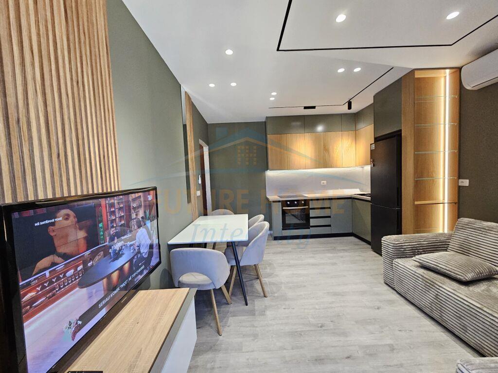 Qera, Apartament 2+1+2+Post Parkimi, Ali Demi, Tiranë.