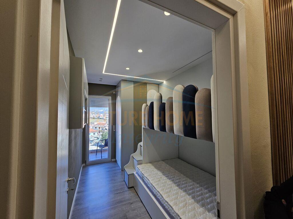 Qera, Apartament 2+1+2+Post Parkimi, Ali Demi, Tiranë.