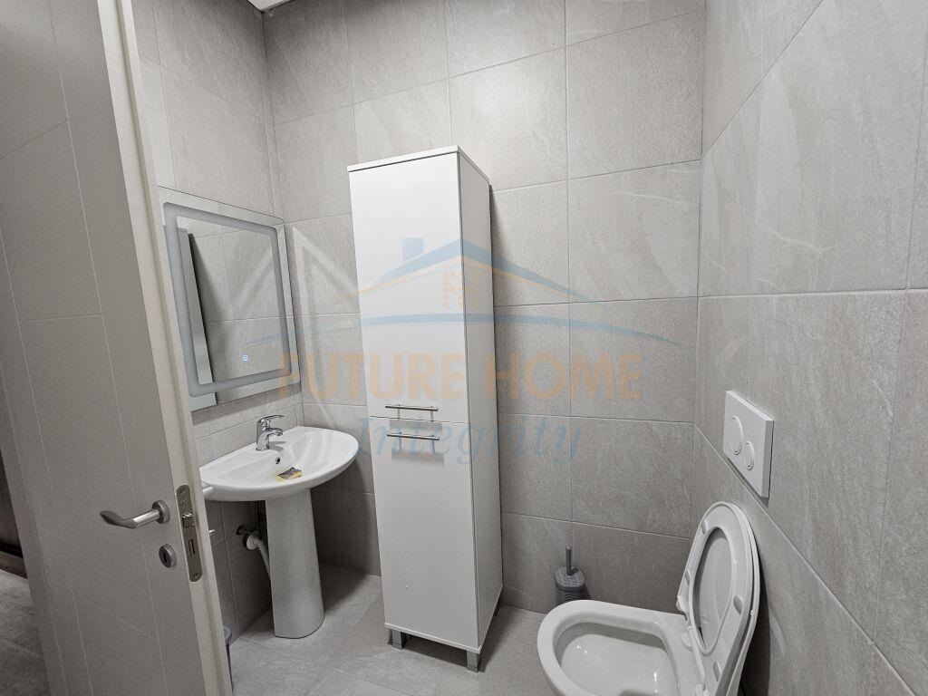 Qera, Apartament 2+1+2+Post Parkimi, Ali Demi, Tiranë.