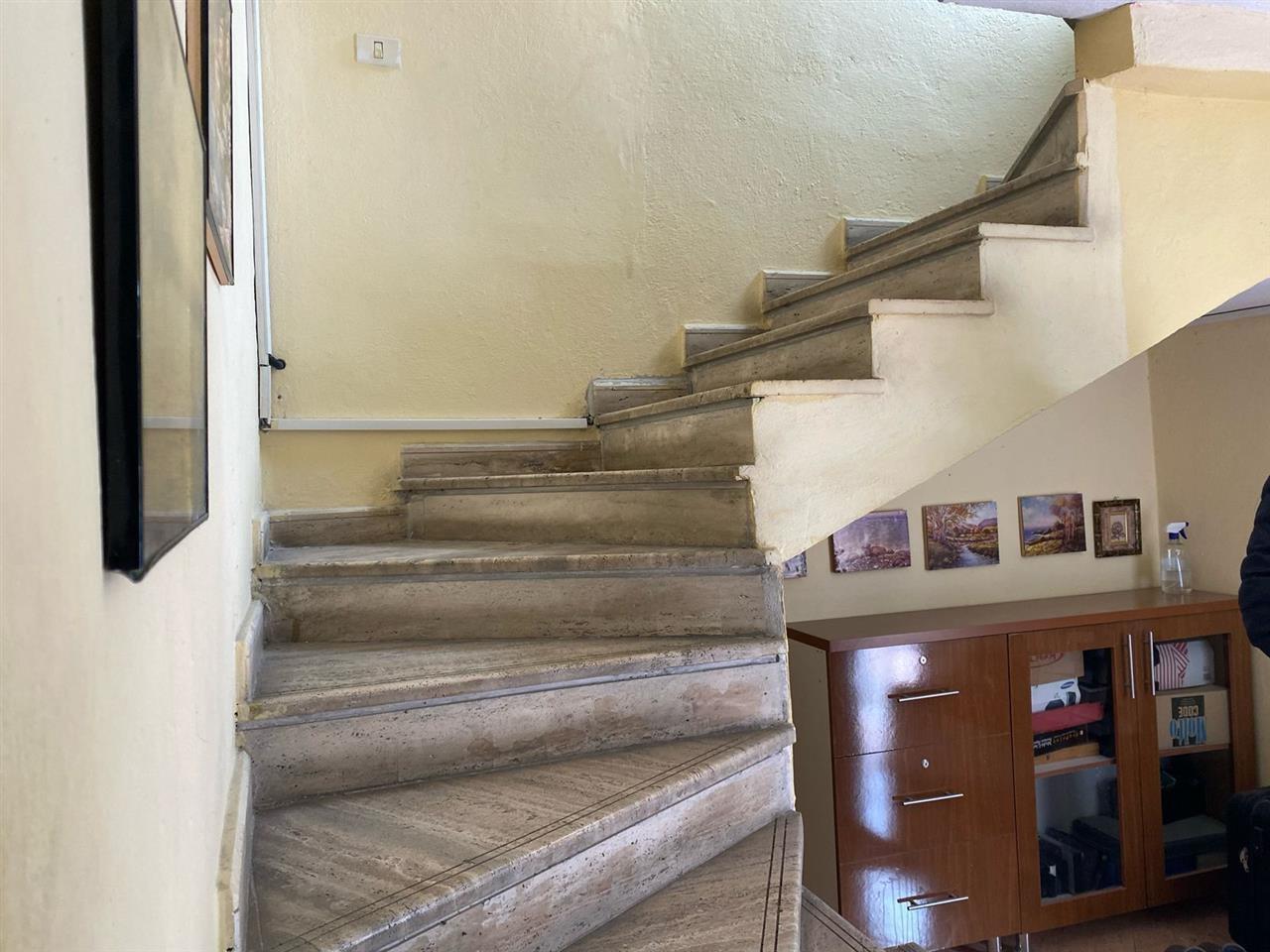 Jepet me qira Apartament 2+1 ne rrugen Asim Vokshi Tirane