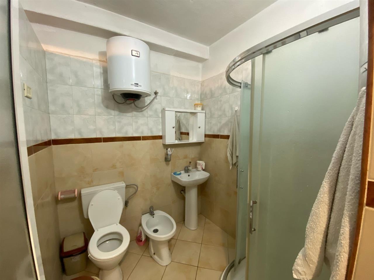 Jepet me qira Apartament 2+1 ne rrugen Asim Vokshi Tirane
