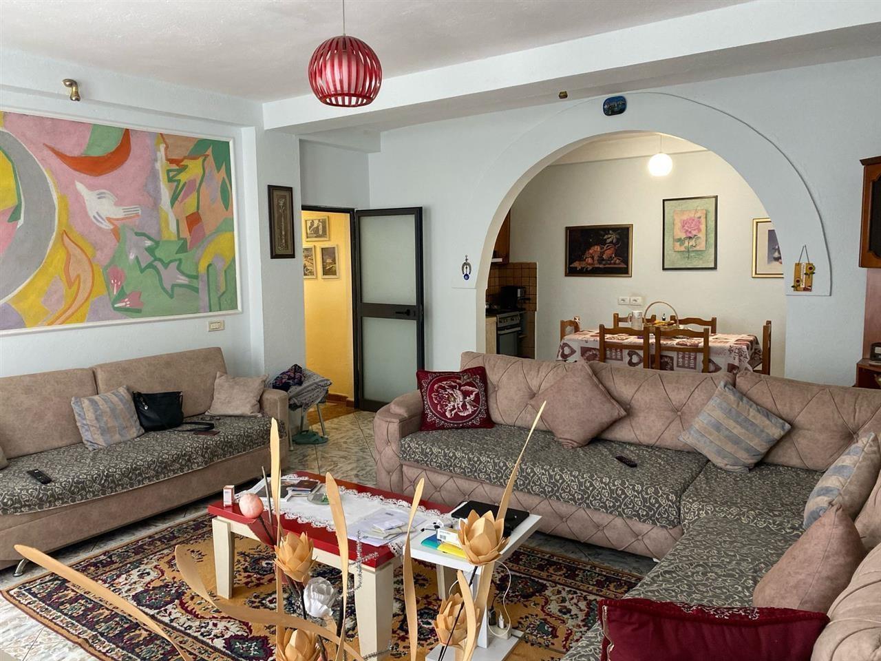 Jepet me qira Apartament 2+1 ne rrugen Asim Vokshi Tirane