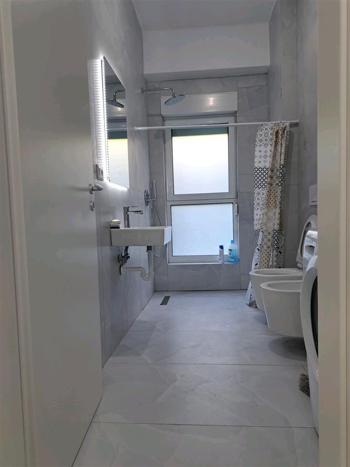 1+1 me qira ne alidem tirane kompleksi kaimi