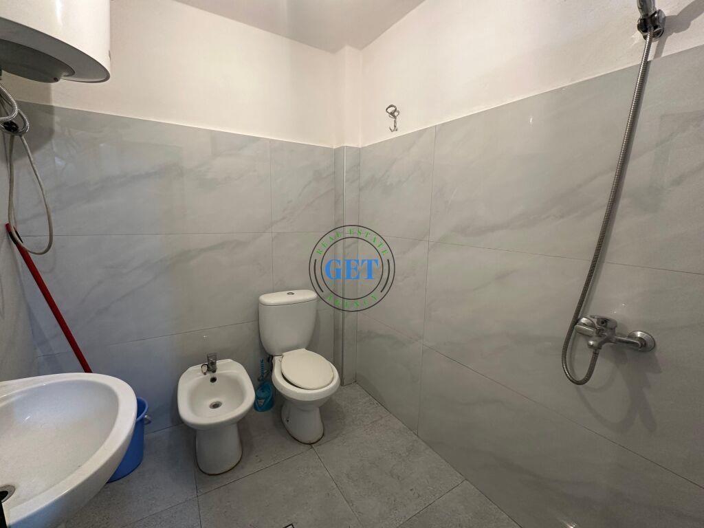 Jepet Apartament me Qera