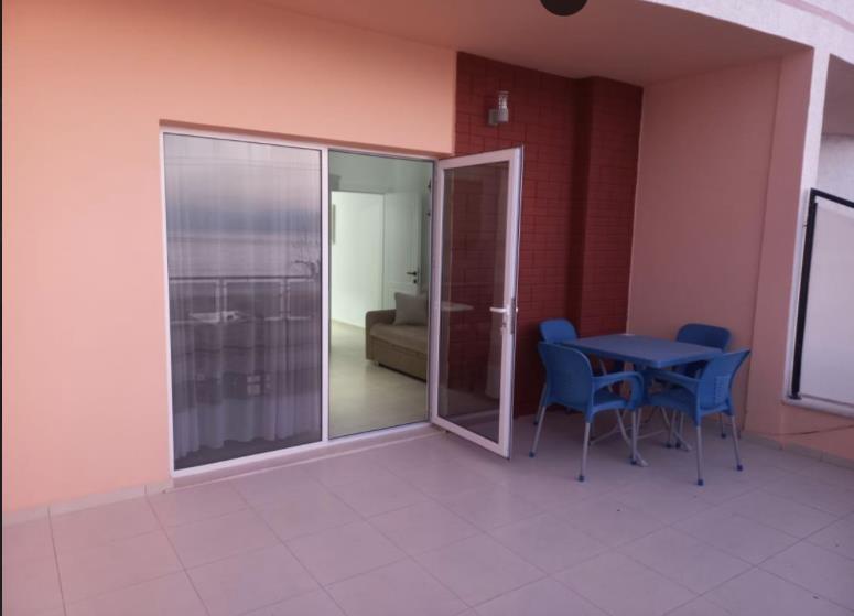 Apartament me qera
