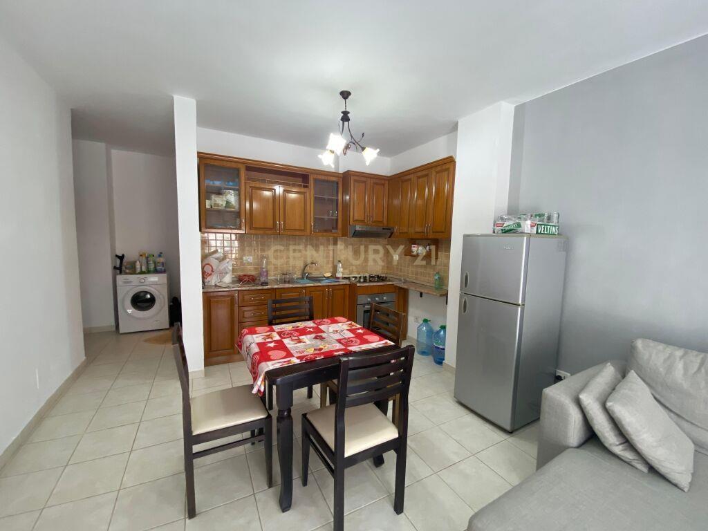 SHITET APARTAMENT 2+1+2 NE GOLEM TEK KOMPLEKSI FRESKIA!