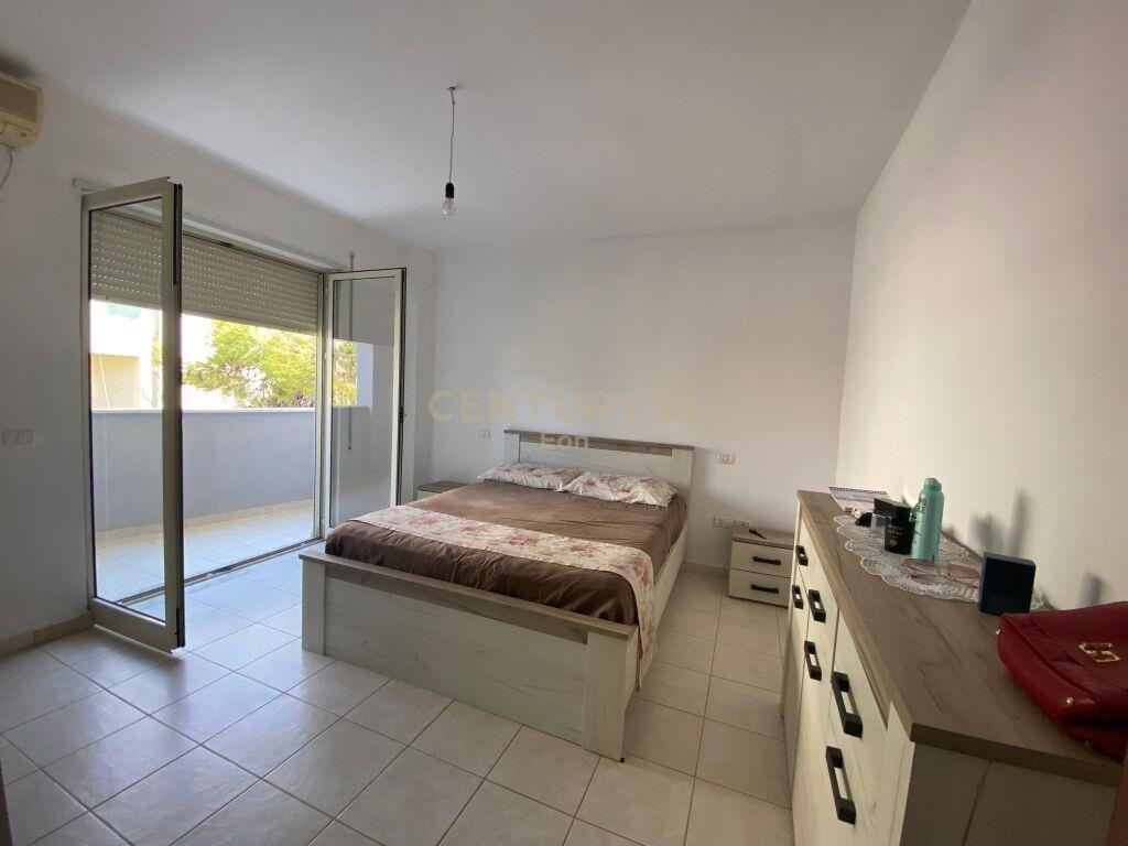 SHITET APARTAMENT 2+1+2 NE GOLEM TEK KOMPLEKSI FRESKIA!