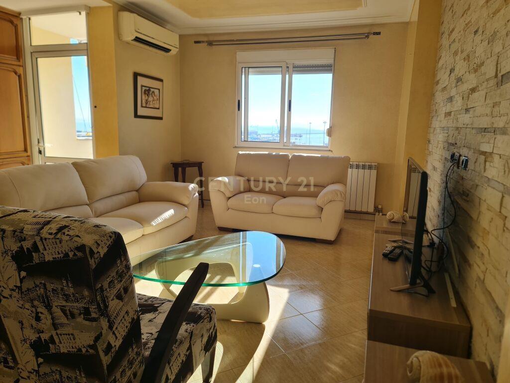 SHITET APARTAMENT 2+1+2 NE DURRES PAMJE DETI!