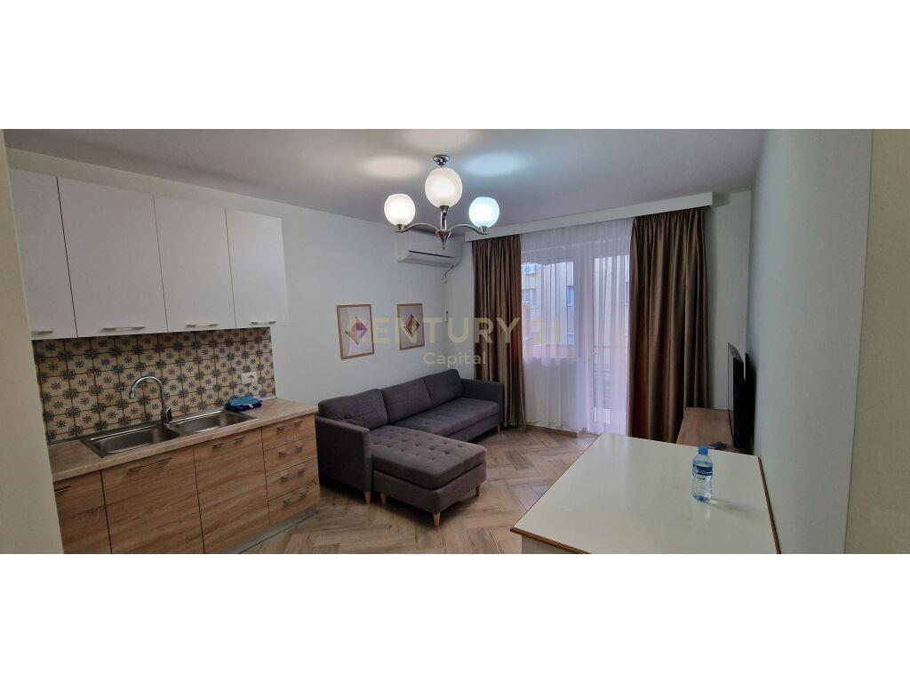 Apartment 1+1 me qira ne Xhamllik 500 €