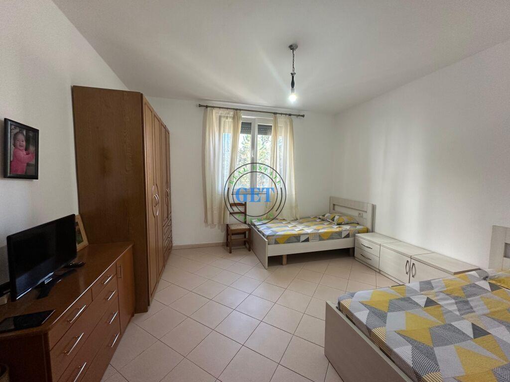 Disponojmë për shitje një super Apartament 3+1+2 Ballkone, p