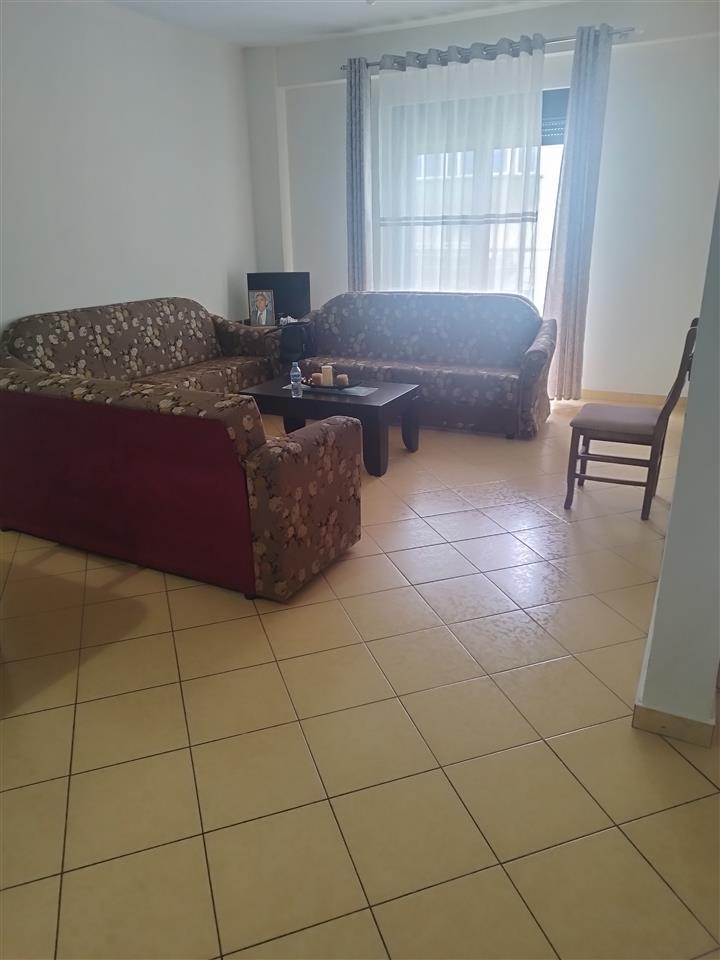 Shitet Apartament 2+1 pallat i ri lgj 1 maj pran best seller