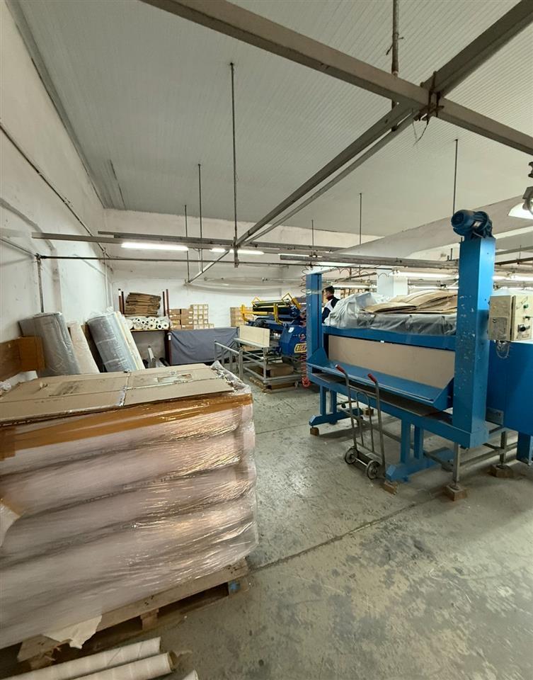 Shitet kapanon Shkozet