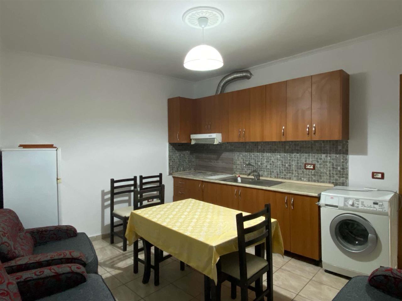 Apartament 1+1 i Mobiluar