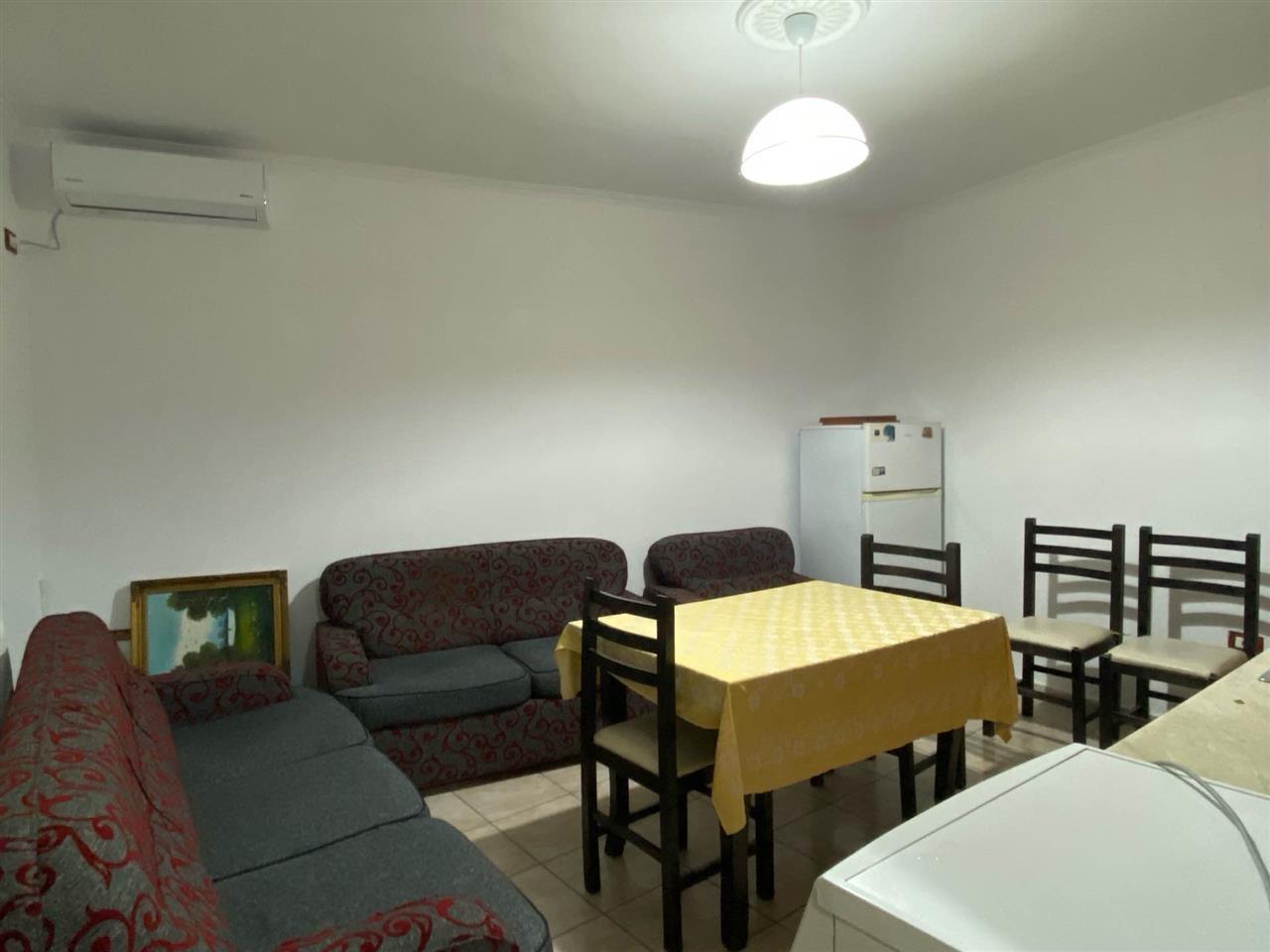 Apartament 1+1 i Mobiluar