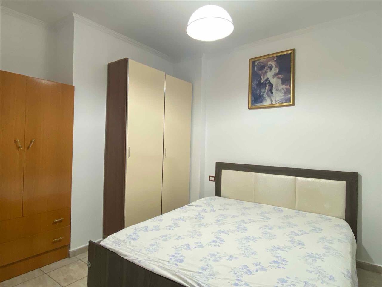 Apartament 1+1 i Mobiluar