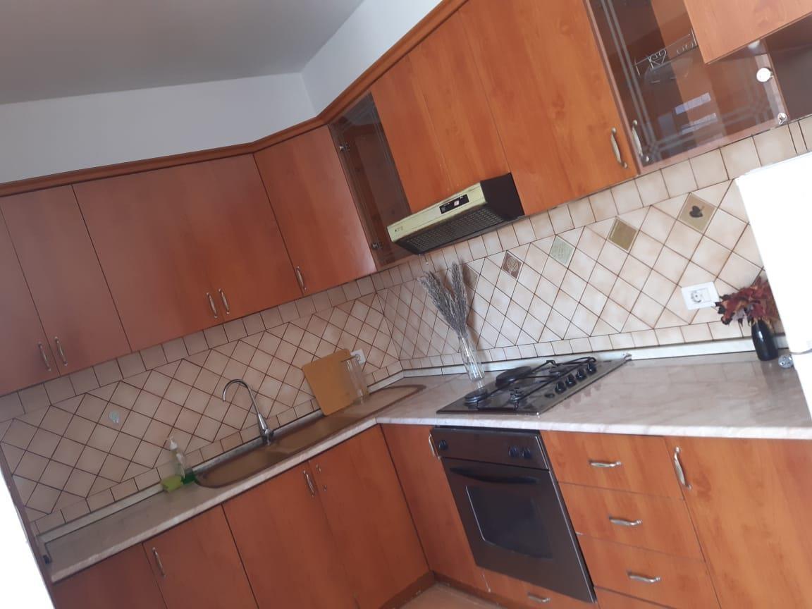 Jepet me qira apartament 1+1 tek ish fusha e aviacionit