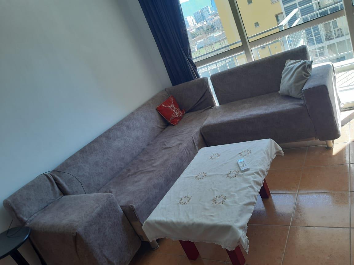 Jepet me qira apartament 1+1 tek ish fusha e aviacionit