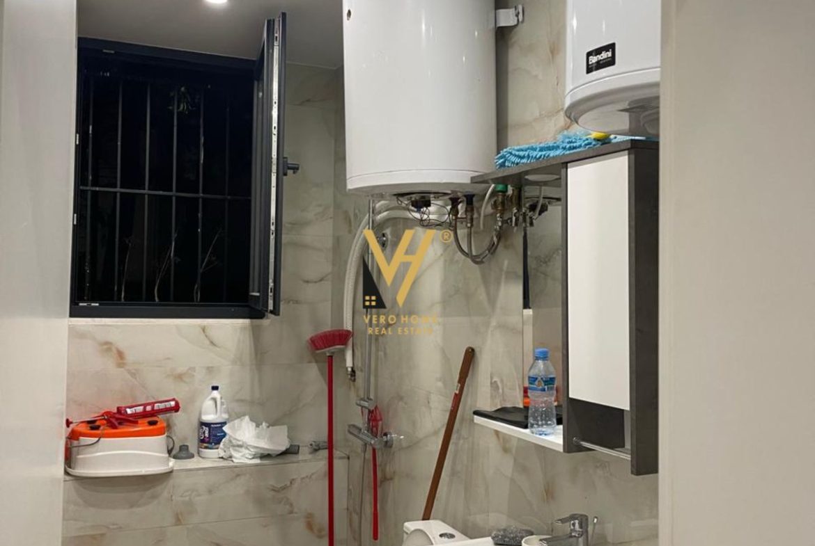 AMBIENT 50M2 TEK STADIUMI DINAMO 700 EURO