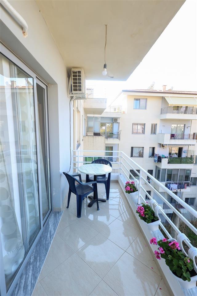 Jepet me qera apartament 1+1