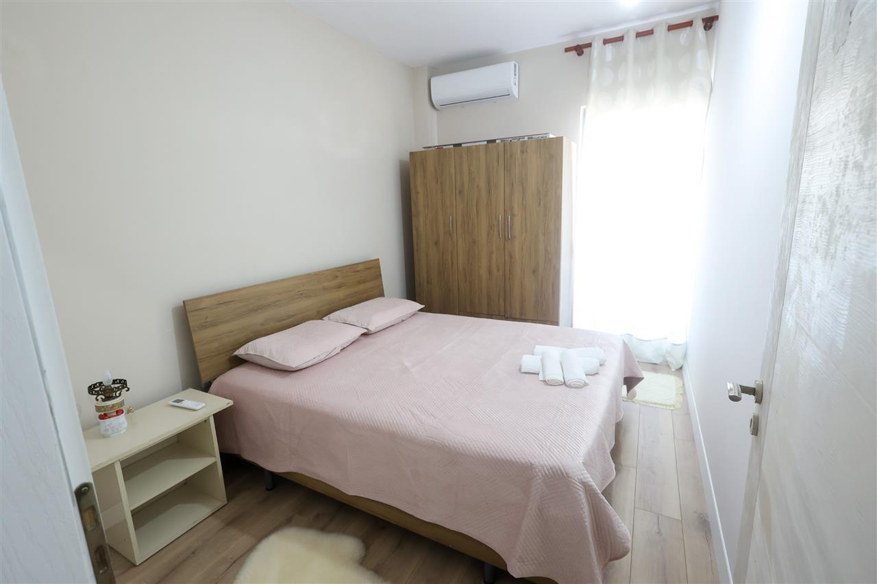 Jepet me qera apartament 1+1