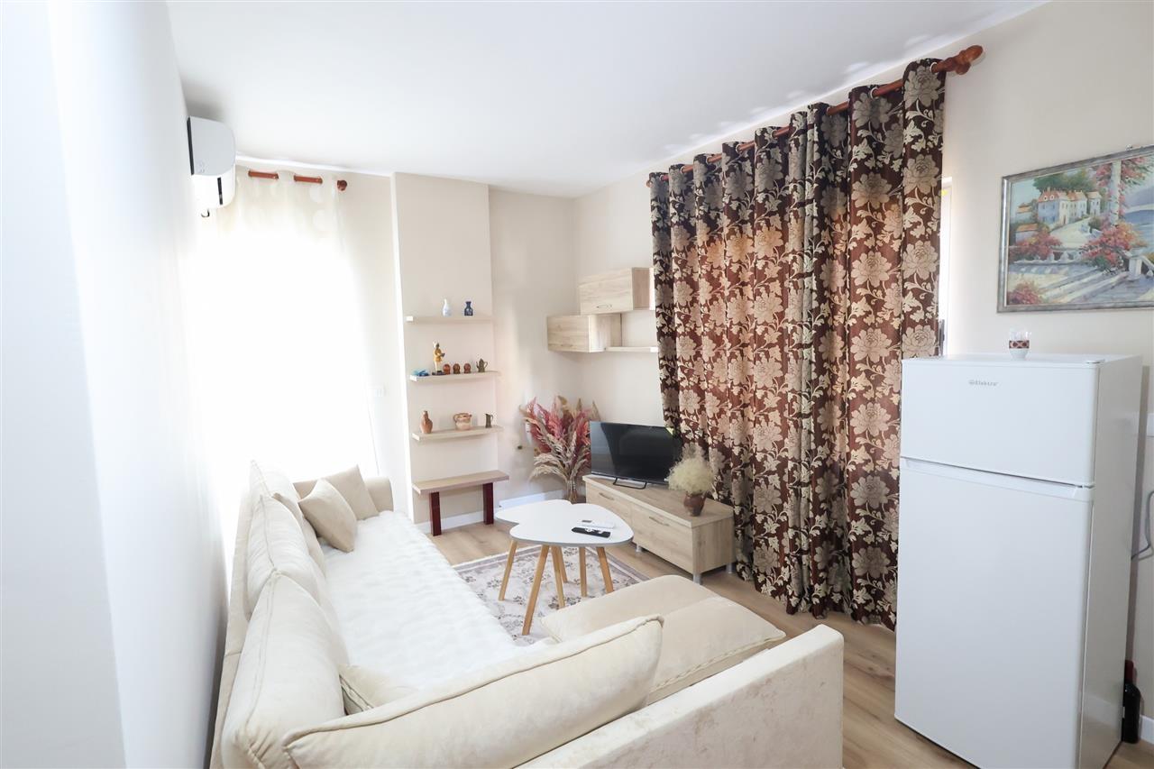 Jepet me qera apartament 1+1