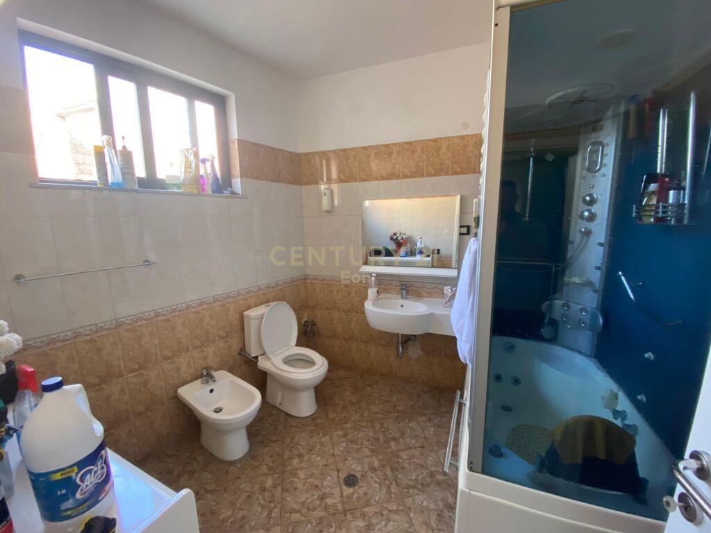 SHITET SUPER VILE NE DURRES !!!