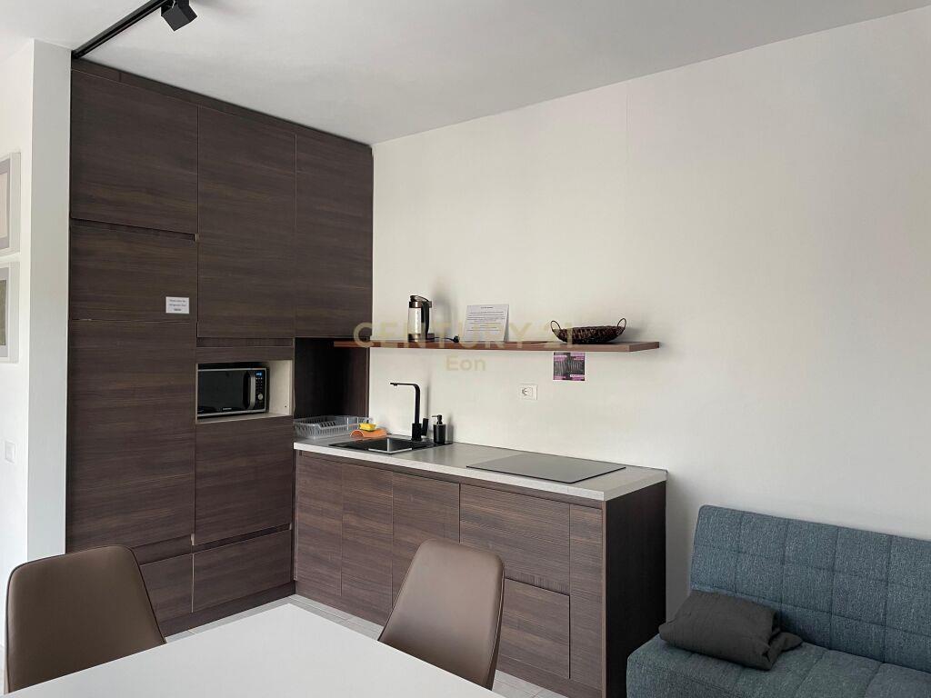 Apartament 1+1 në Plazh me Pamje nga Deti, Durres!