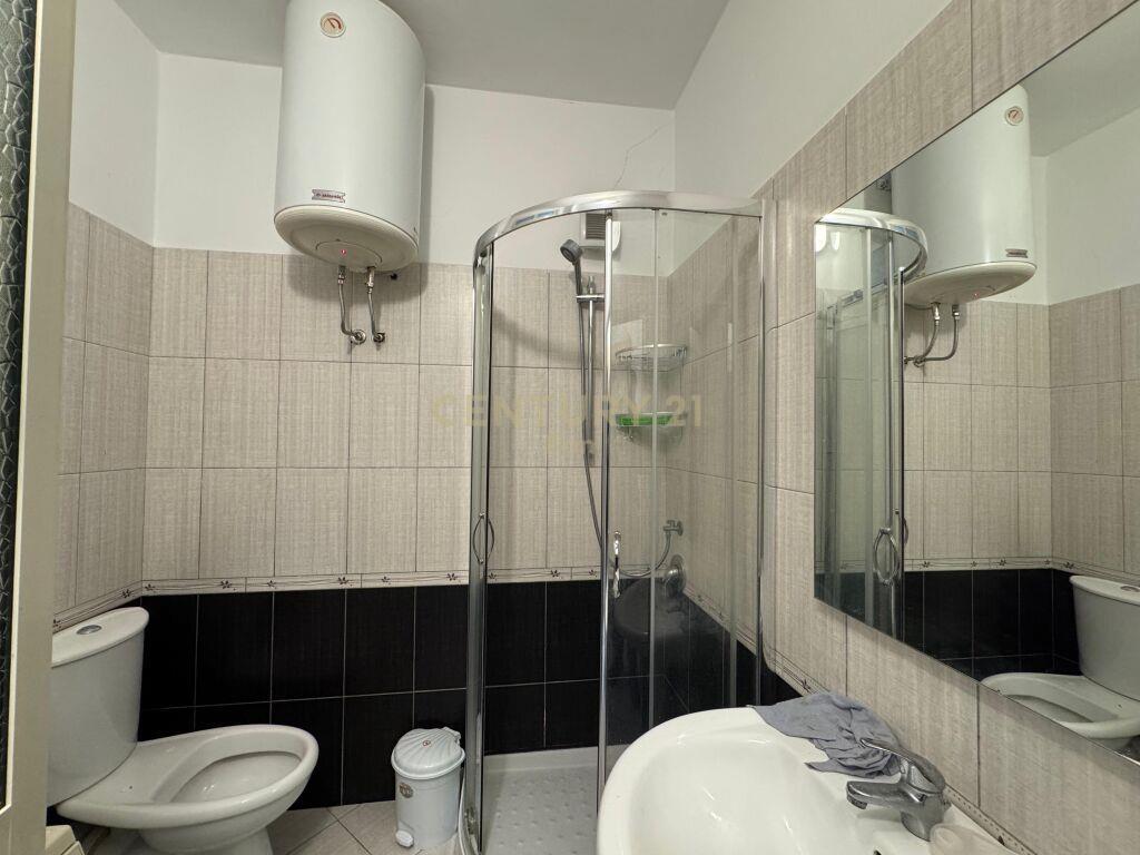 APARTAMENT 1+1 PRANE DETIT NE SHKEMBIN E KAVAJES!