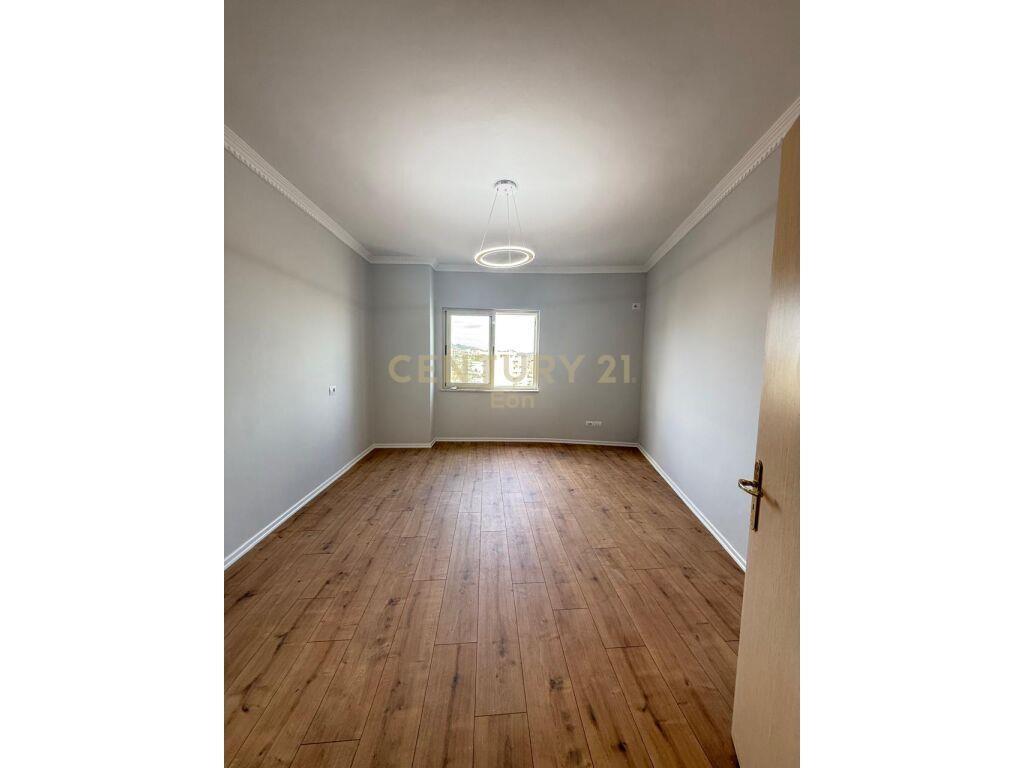 SHITET APARTAMENT 1+1 TE VILA E ZOGUT!