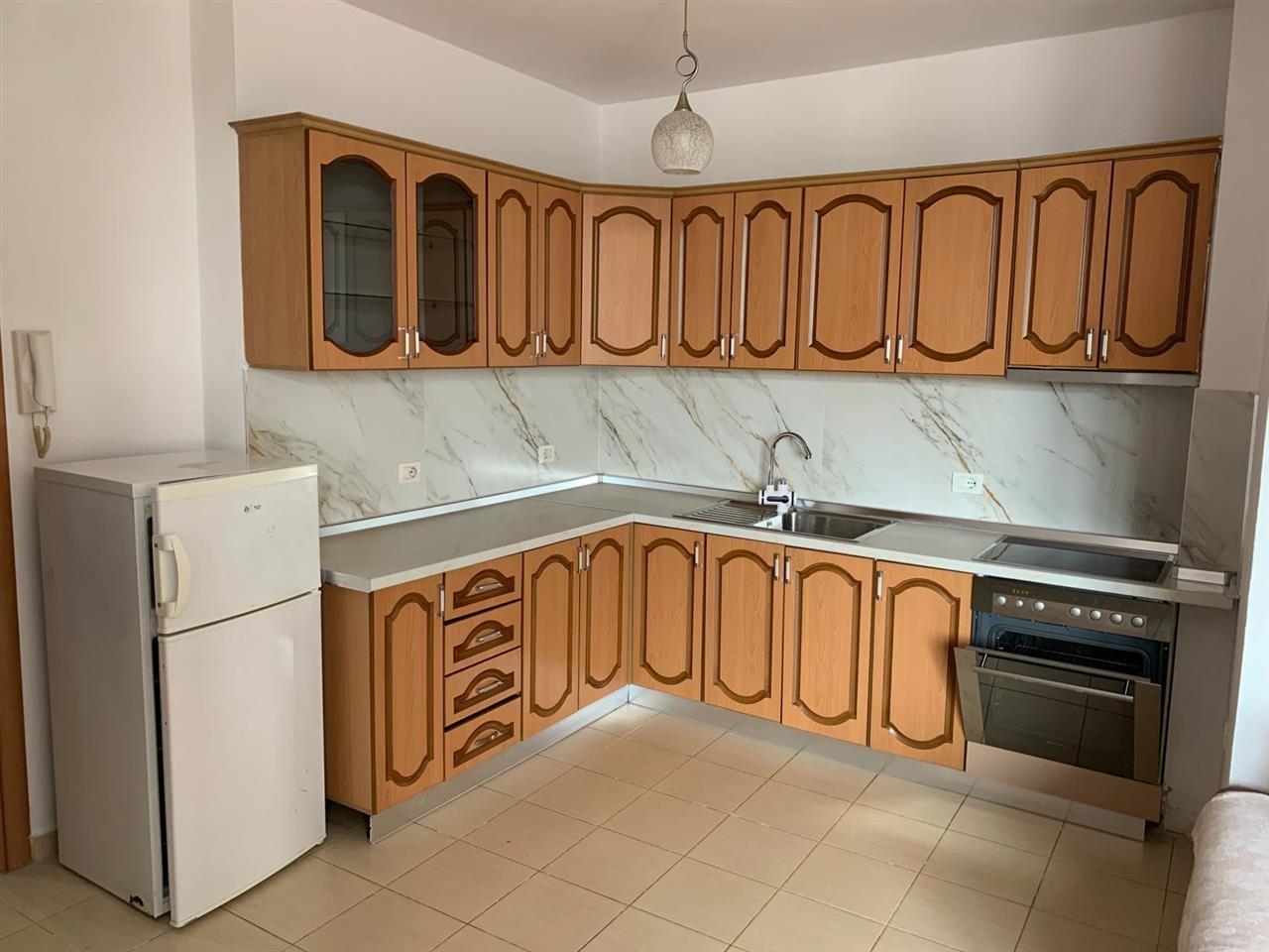 JEPET ME QERA APARTAMENT 1+1