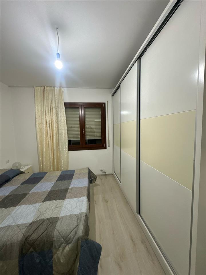 Jepet me qira 1+1 tek Kopshti Botanik