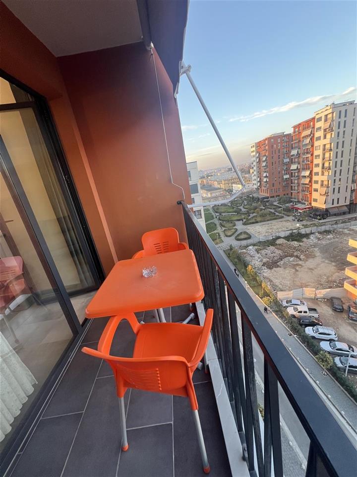 Jepet me qera 2+1 kati 8