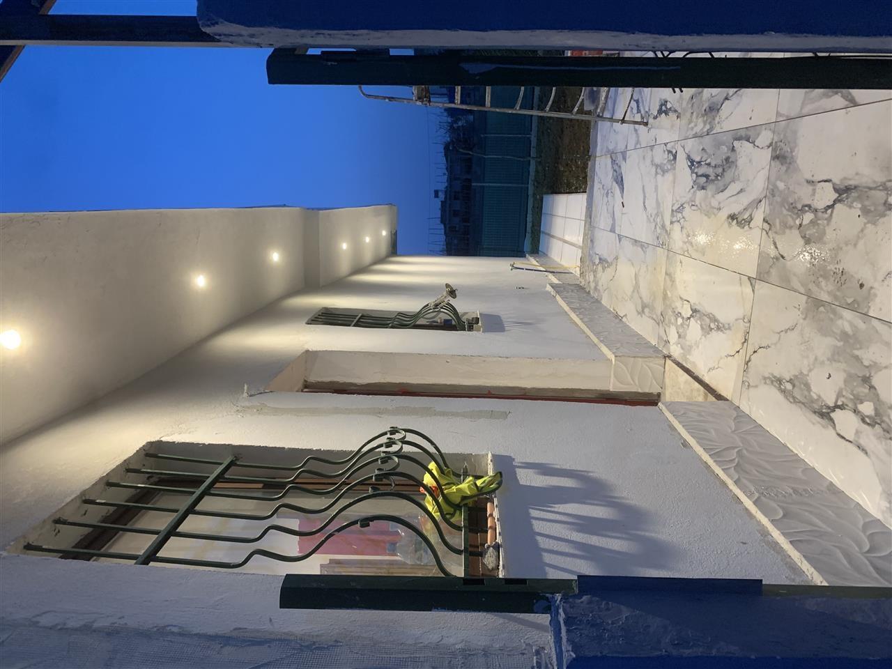 Shtepi private afer detit sektor rinia durres me qera ose sh