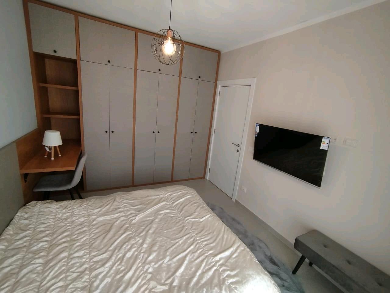 Univers City Apartament 1+1 me qera + post parkimi