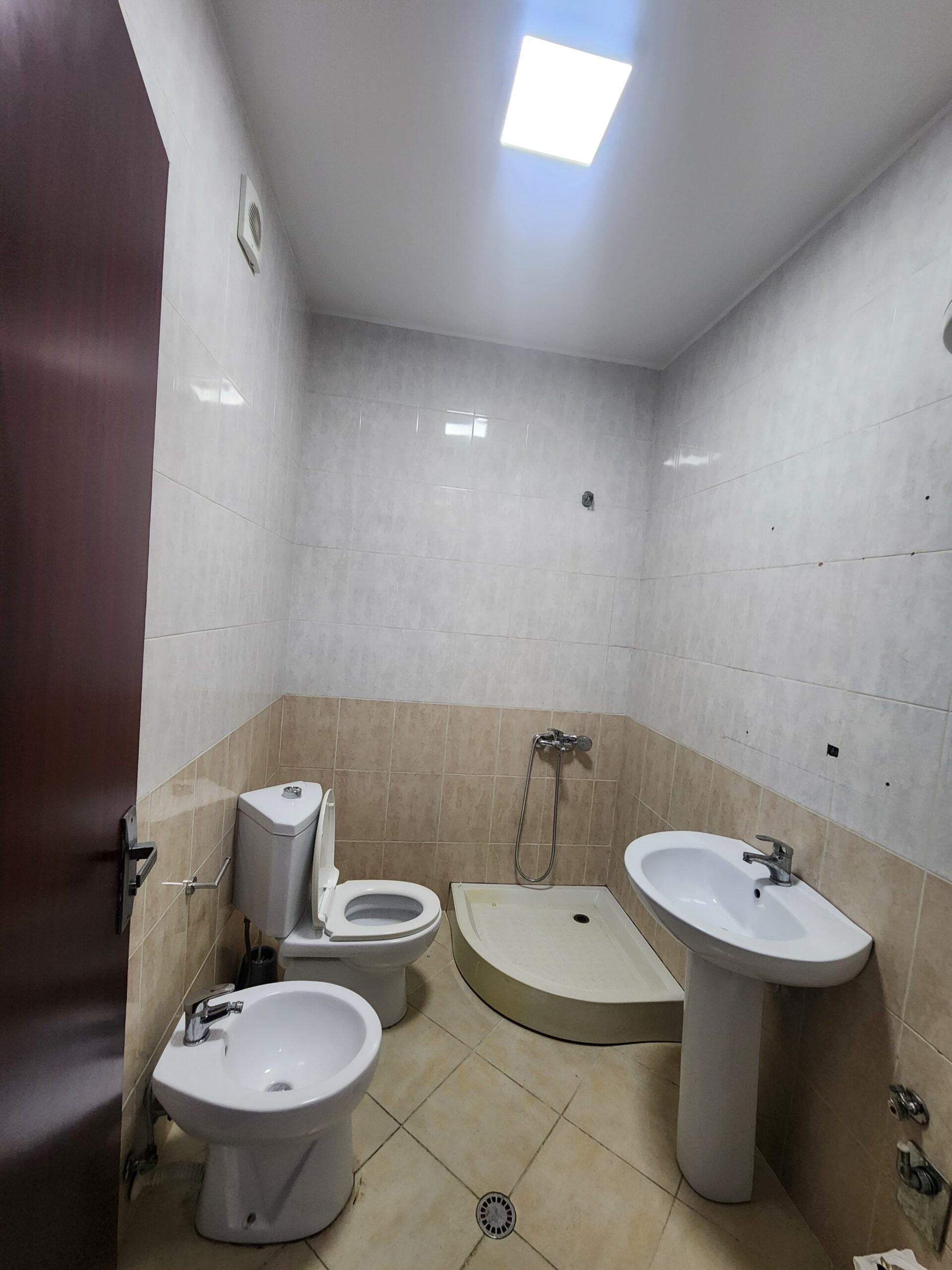 Qira, Apartament 2+1, Spitali, Durres