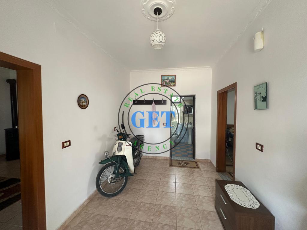 Shitet Shtepi Private 2 Kateshe + Papafingo