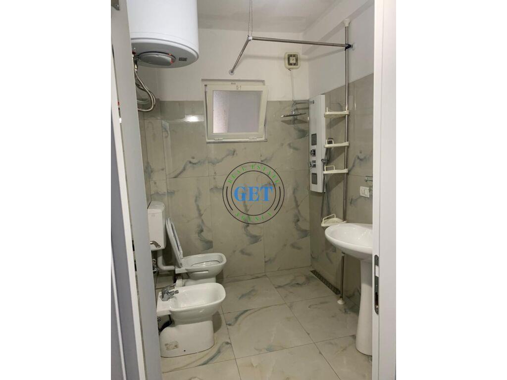 Jepet me qira, Apartament 1+1, Ish URT,Durres!!!