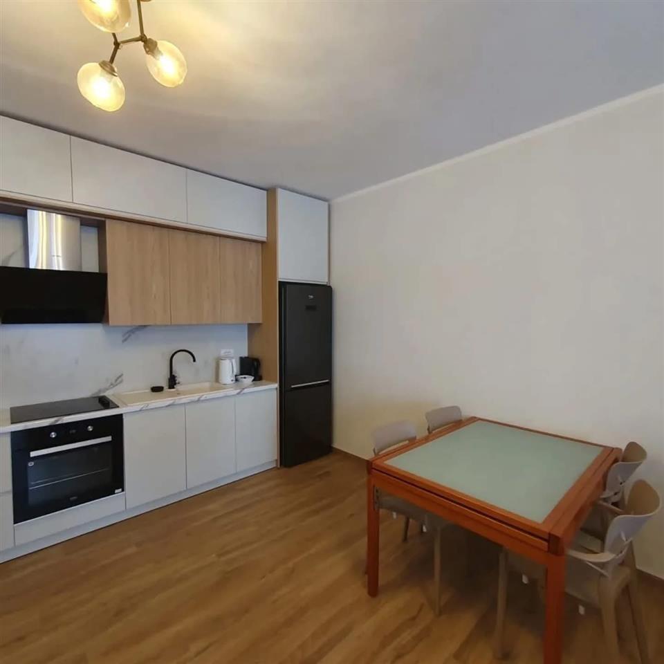 Apartament me qeta 2+1+2 ne Lungomare Vlore