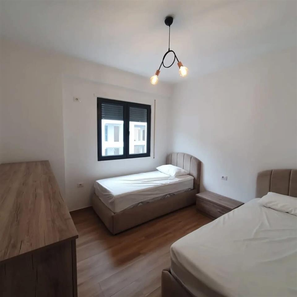 Apartament me qeta 2+1+2 ne Lungomare Vlore