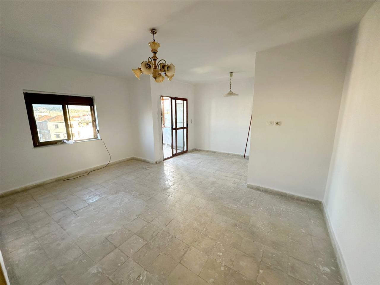 Kavaje,apartament 2+1,shetitorja “Josif Budo”