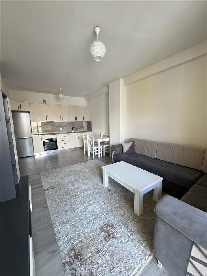 Jepet me Qera,apartament 2+1+Post Parkimi