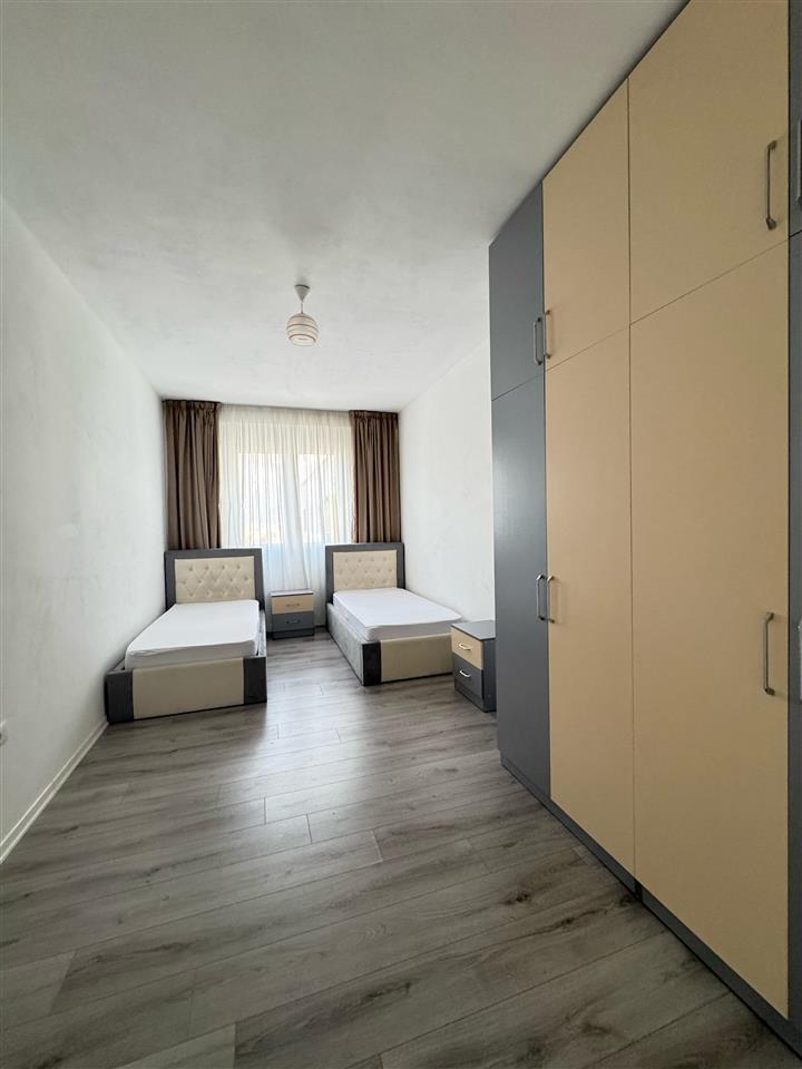Jepet me Qera,apartament 2+1+Post Parkimi