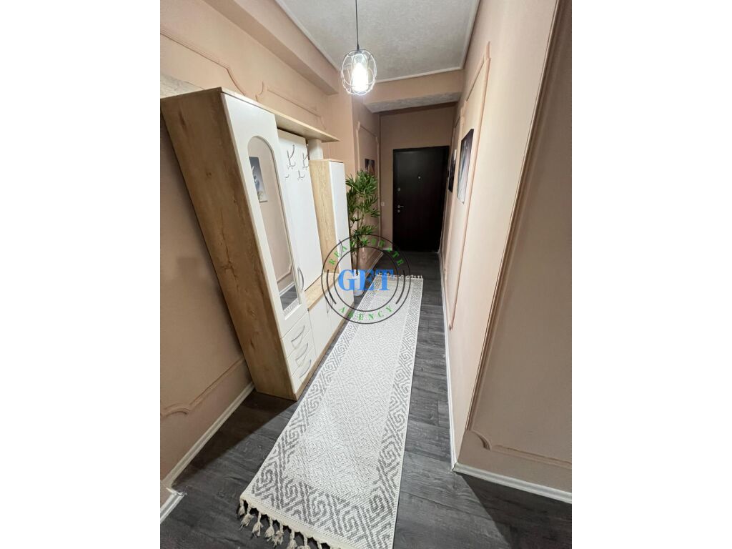 Shitet, Apartament 2+1+Verand, Ish Urt, Durres.