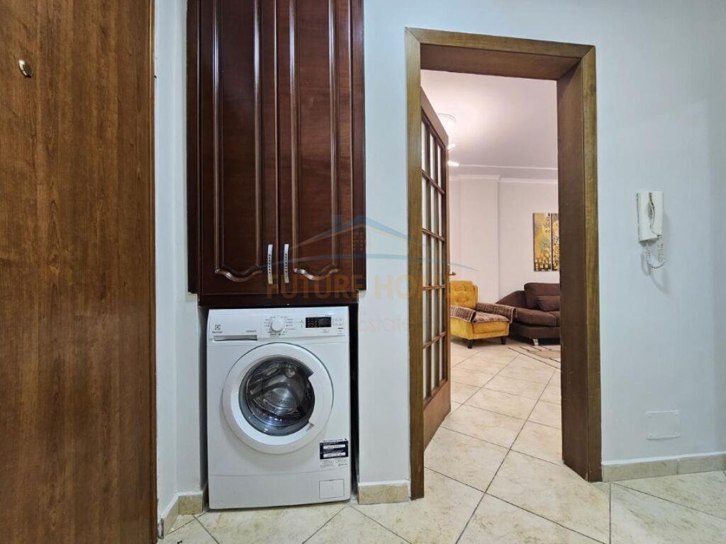 Qera, Apartament 2+1 , Rruga Myslym Shyri,