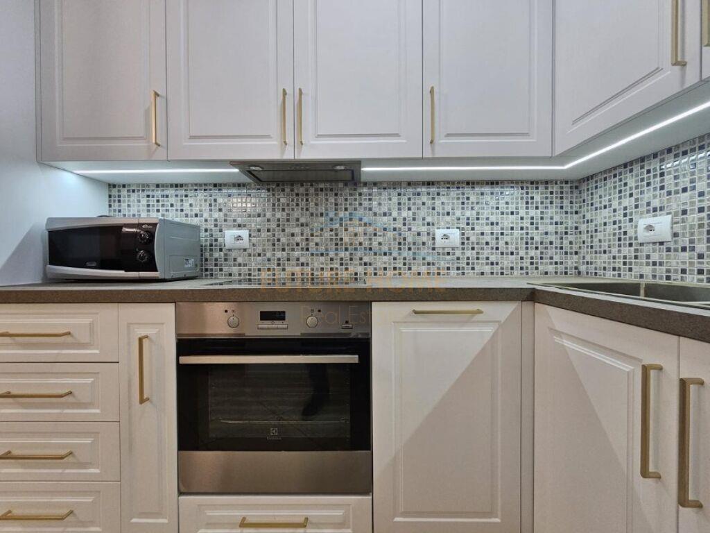 Qera, Apartament 2+1 , Rruga Myslym Shyri,