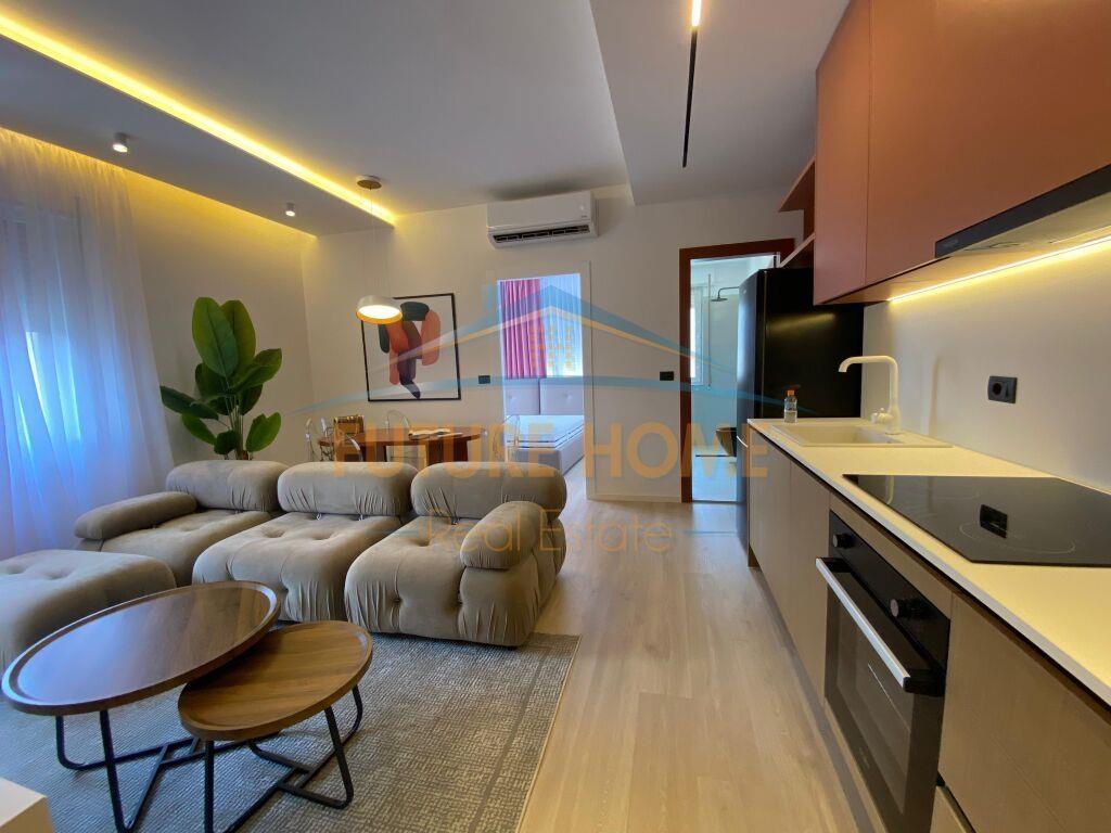 Disponojme apartament 1+1 per shitje me vendndodhje tek Komu