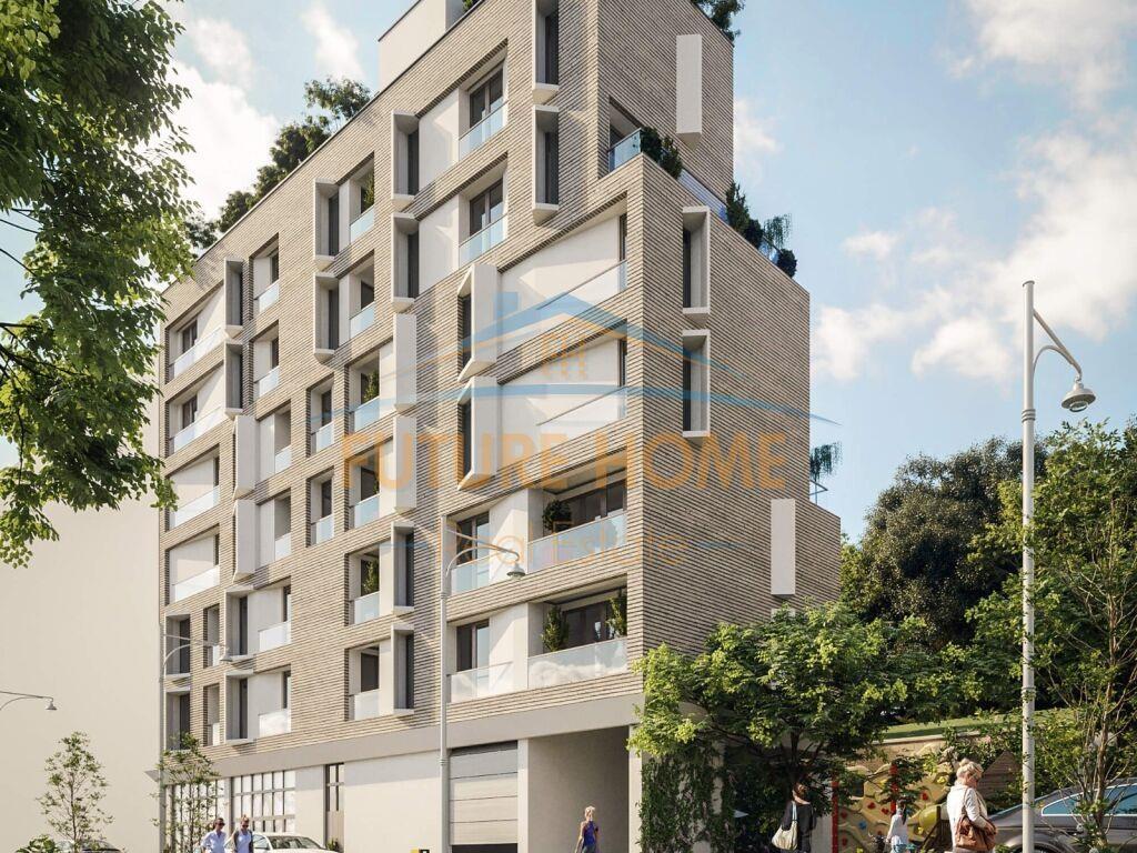 Shitet, Apartament 4+1+2+Post Parkimi, Liqeni i Thatë,Tirane