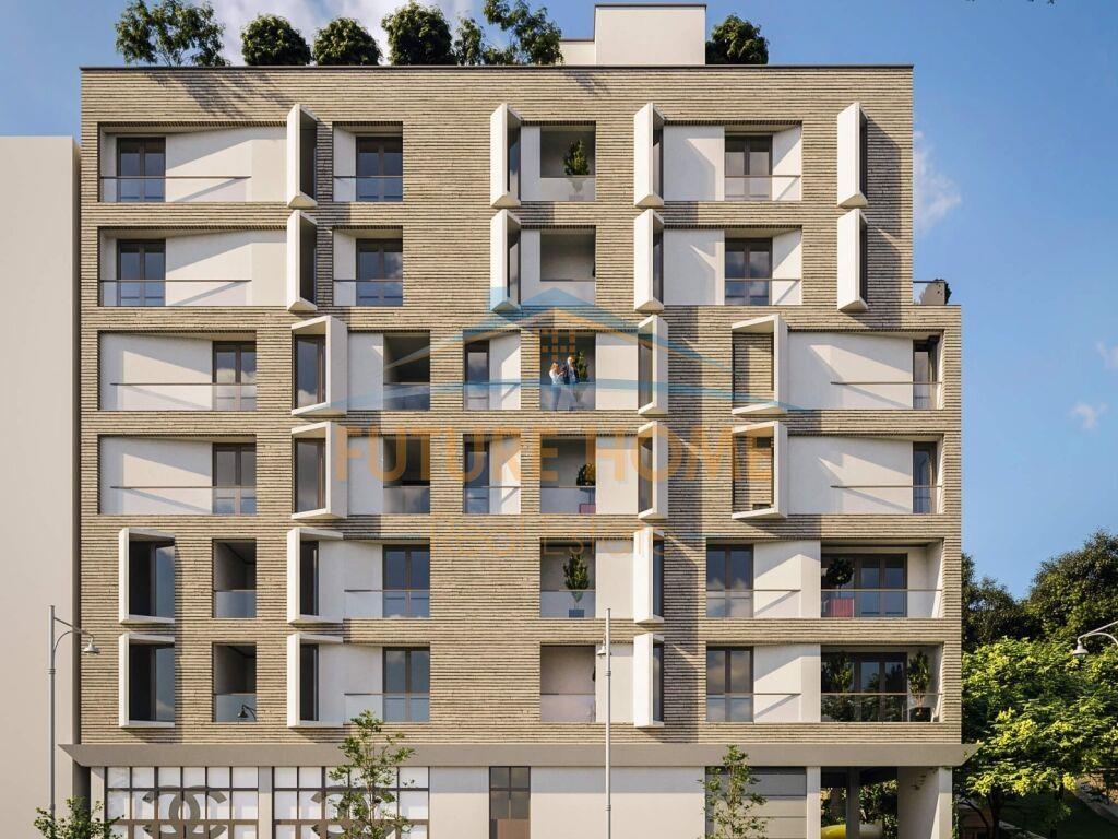 Shitet, Apartament 4+1+2+Post Parkimi, Liqeni i Thatë,Tirane