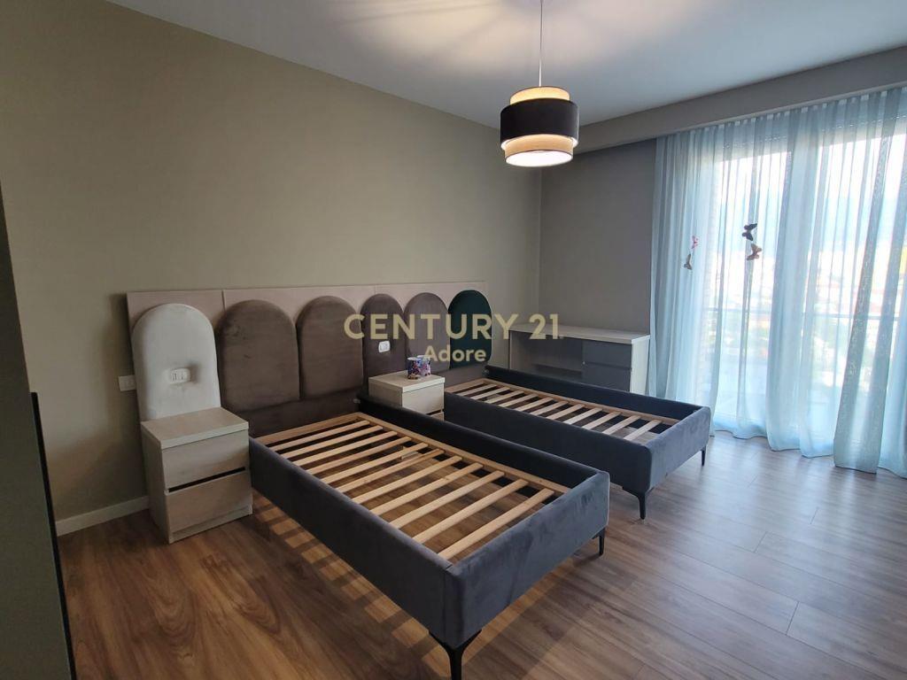 Apartament 2+1+2 per qira 800 € ADORE104999