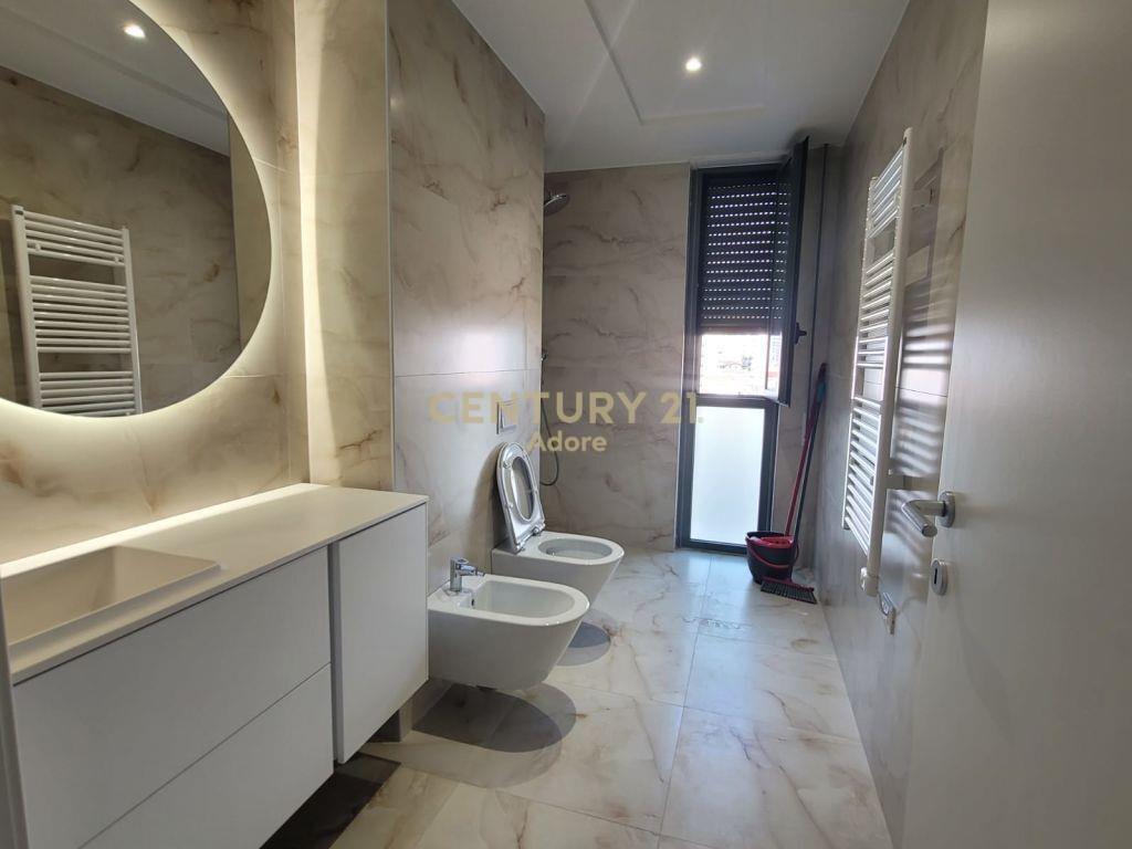 Apartament 2+1+2 per qira 800 € ADORE104999